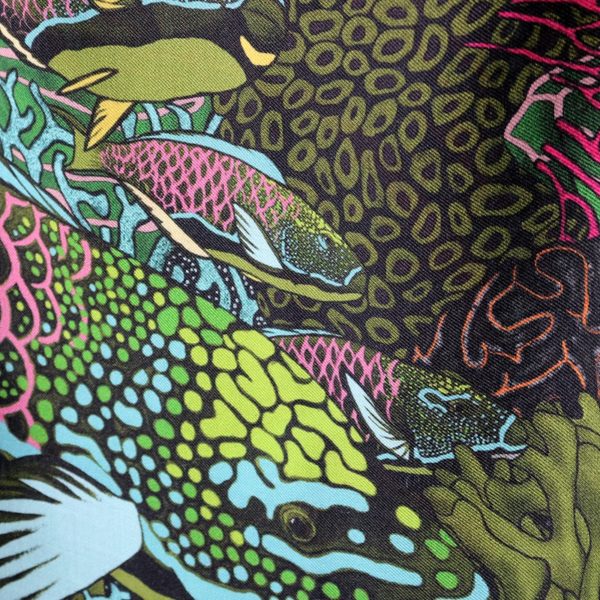 foulard carré laine soie finition frangée Maison Fétiche la Danse Allure poisson perroquet corail kaki fuchsia bleu orange noir 120 x 120