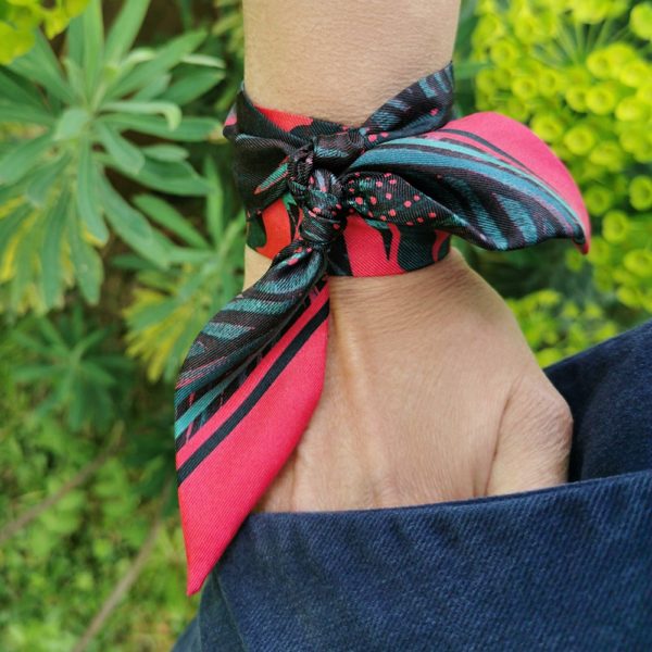 Bandeau bracelet fétiche a nouer twill de soie cacatoès Australie jungle bush