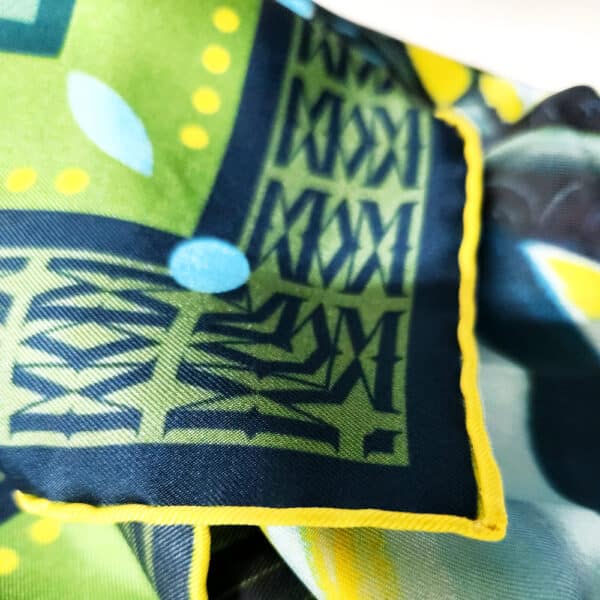 detail 2 foulard familly WEB